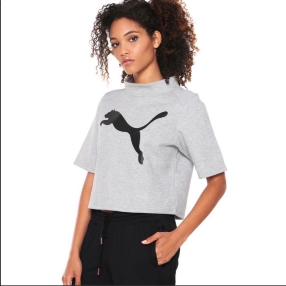 𝅺Puma Mock Neck Short Sleeve Logo Graphic Crop Top Gray Black Size Medium